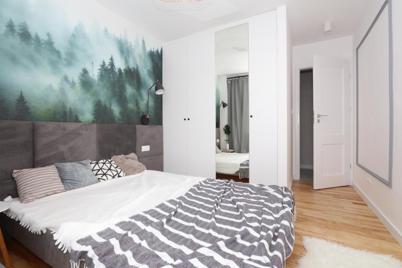 Romaszewskiego Zoliborz Bedroom Pokoj Metro Warsaw Exterior photo