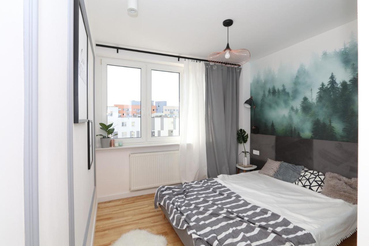 Romaszewskiego Zoliborz Bedroom Pokoj Metro Warsaw Exterior photo